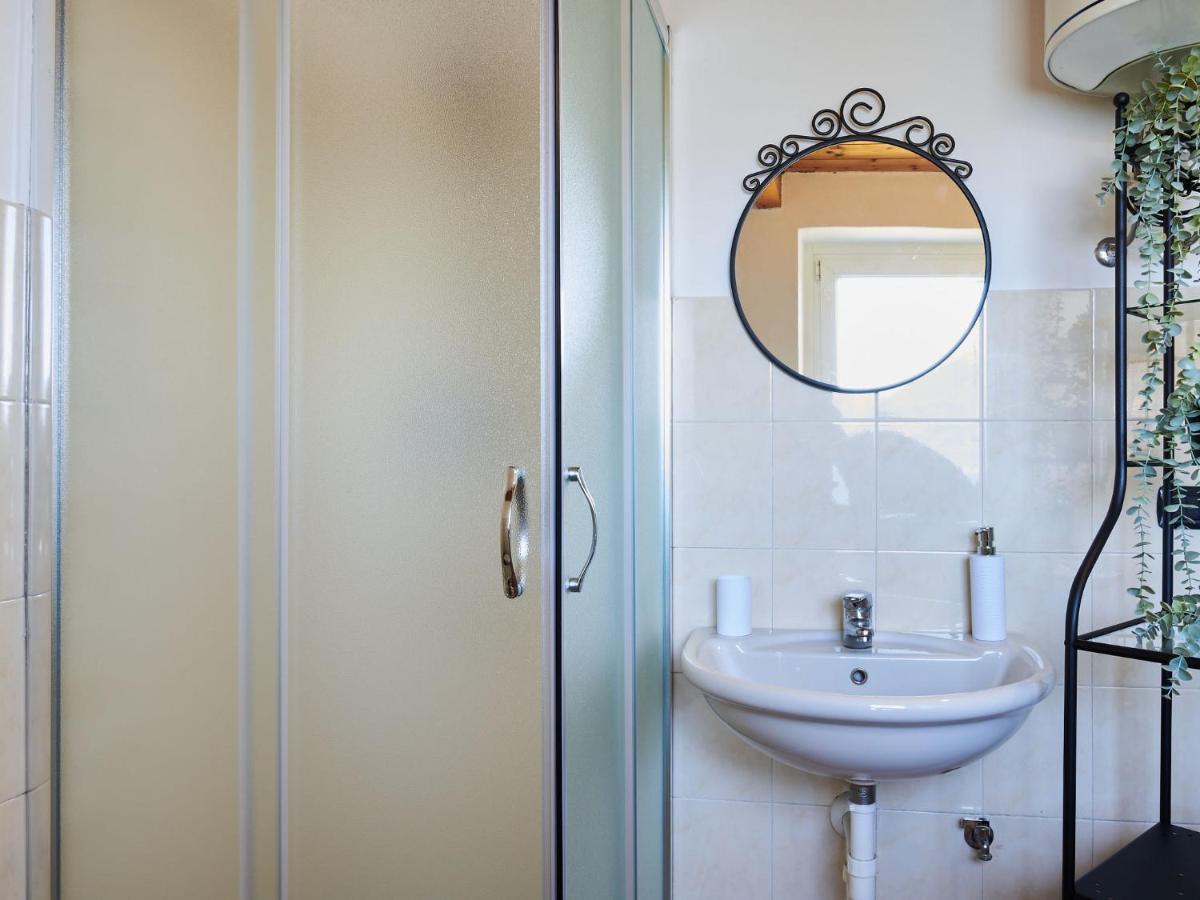 Apartment Oro Del Lario-2 By Interhome بيلانو المظهر الخارجي الصورة